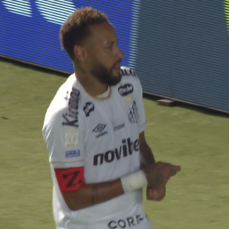 Neymar simula jogo de pôquer após marcar em Santos x Chapecoense