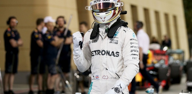 Hamilton vai largar na pole do GP do Bahrein - Lars Baron/Getty Images