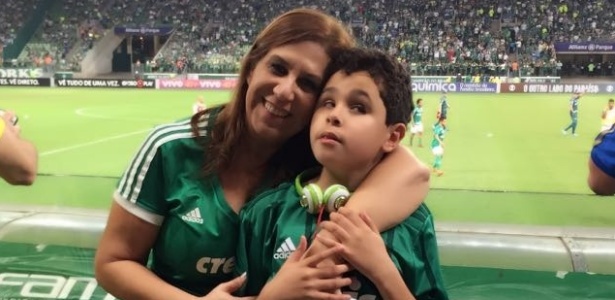 Silvia Grecco e o filho Nickollas rodaram o mundo pelo exemplo de amor