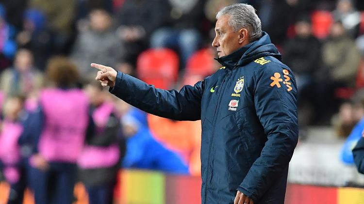 Tite orienta Brasil - Joe Klamar/AFP - Joe Klamar/AFP