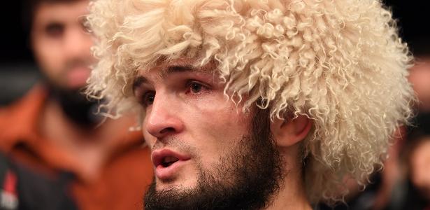 Aposentado há 17 meses, Khabib Nurmagomedov é anunciado para o