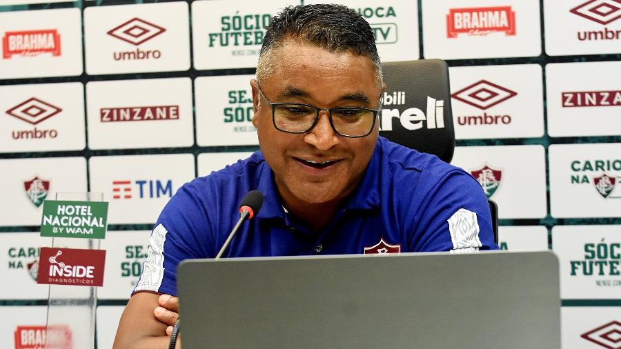 Roger Machado durante a entrevista coletiva após a vitória sobre o Botafogo - Mailson Santana/Fluminense FC