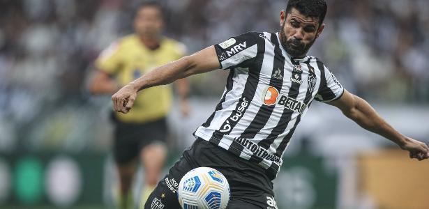 Diego Costa se lesionou durante primeiro jogo da final da Copa do Brasil