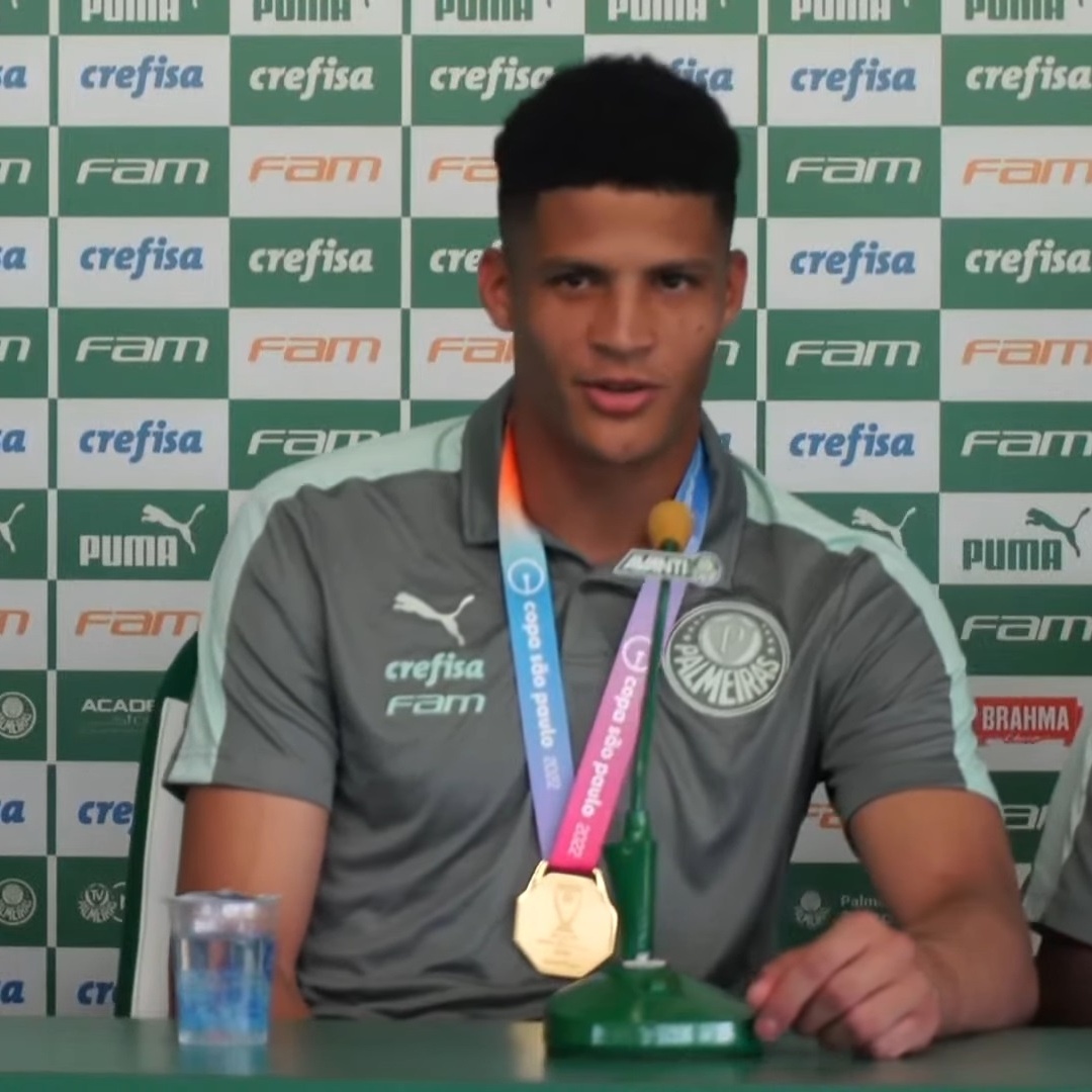 Palmeiras empresta goleiro campeão da copinha para time de Portugal