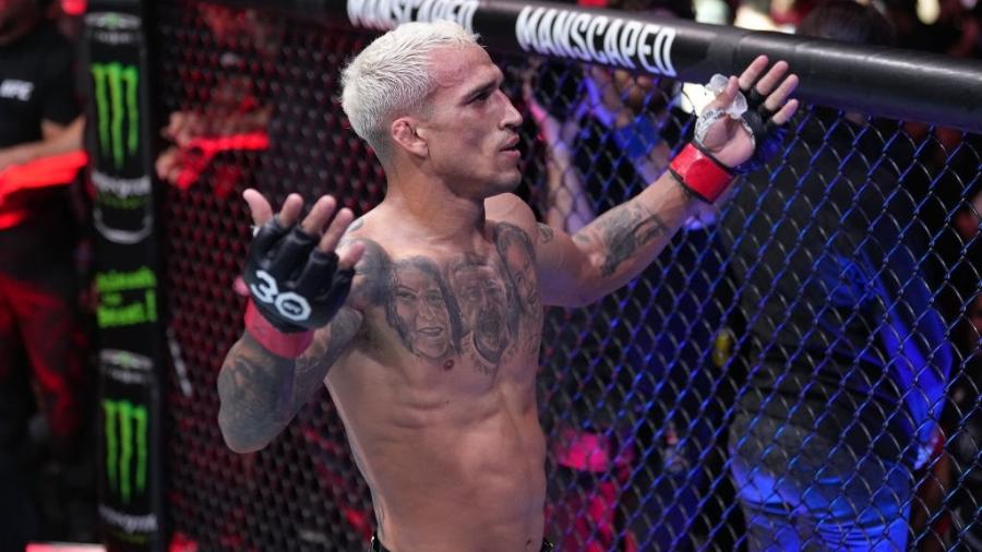 Charles do Bronxs comemora vitória no UFC 289 Charles do Bronxs comemora vitória no UFC 289
