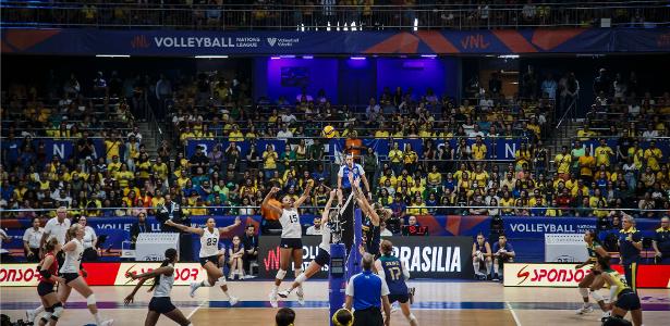 Jogo entre Brasil e EUA pela VNL em Brasília