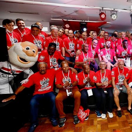 Feijuca dos Ídolos reuniu quase 100 ex-atletas do São Paulo no Morumbi