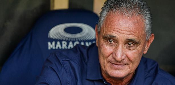 Se redimiu? Técnico do Flamengo faz mudanças importantes em vitória contra o Corinthians