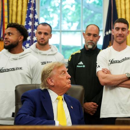 Trump recebeu atletas da Juventus na Casa Branca - Nathan Howard/Reuters