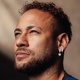 Neymar v&ecirc; Brasil 'pronto para Copa' e foca em tatuagem: 'Tudo passa'