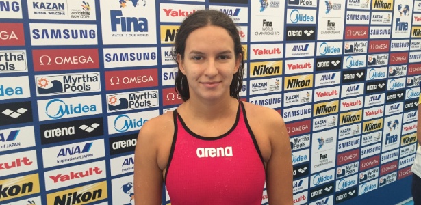 Rita Zeqiri fez o 46º tempo nas eliminatórias dos 50m costas no Mundial de esportes aquáticos de Kazan-2015, mas ainda assim marcou história - Guilherme Costa / UOL