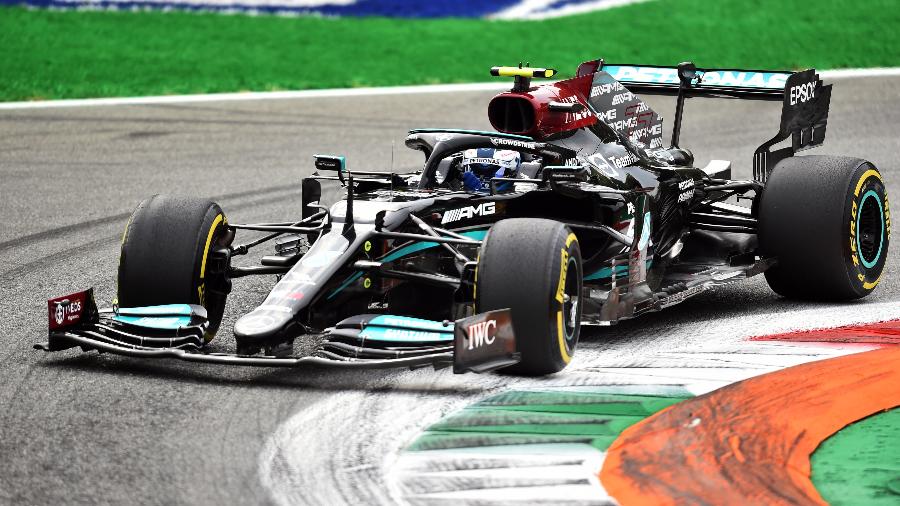 Valteri Bottas, da Mercedes, durante classificatório para o sprint do GP da Itália - Massimo Pinca/Reuters