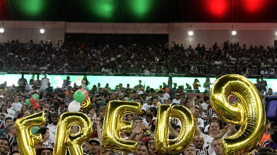 Torcida do Fluminense faz homenagens para Fred - DHAVID NORMANDO/FUTURA PRESS/ESTADÃO CONTEÚDO