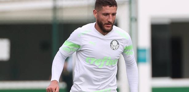 Zé Rafael se destaca no Palmeiras e entra no radar da seleção brasileira