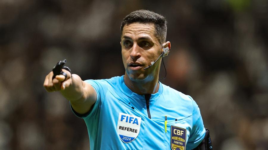 Rodrigo José Pereira de Lima foi o árbitro de Atlético-MG x Palmeiras, duelo do Campeonato Brasileiro