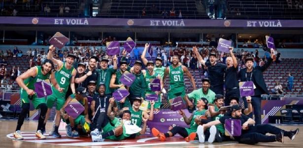 Seleção brasileira masculina de basquete venceu a Letônia e está de volta à Olimpíada