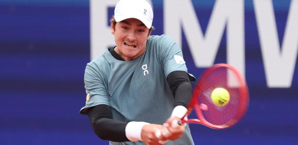 Objetivo é jogar contra esses caras', diz Fonseca após queda para top-10