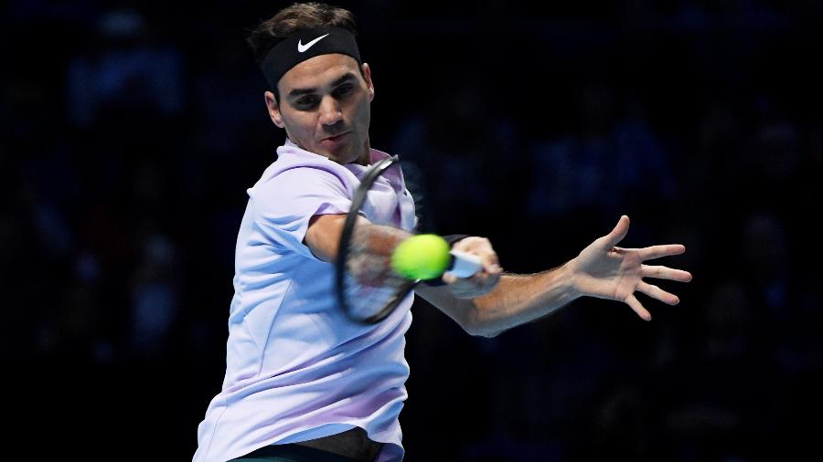 Roger Federer em ação contra Jack Sock no ATP Finals - Tony O"Brien/Reuters
