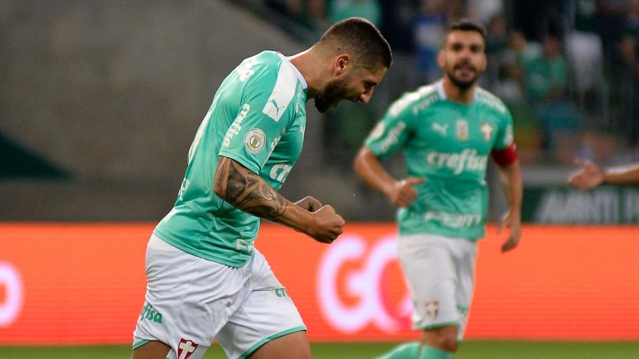 Zé Rafael comemora após marcar pelo Palmeiras contra o Ceará no Allianz Parque - Bruno Ulivieri/AGIF
