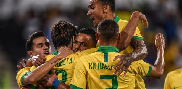 Placar de 3 a 0 | Renovada, seleção joga melhor, bate a Coreia e encerra jejum