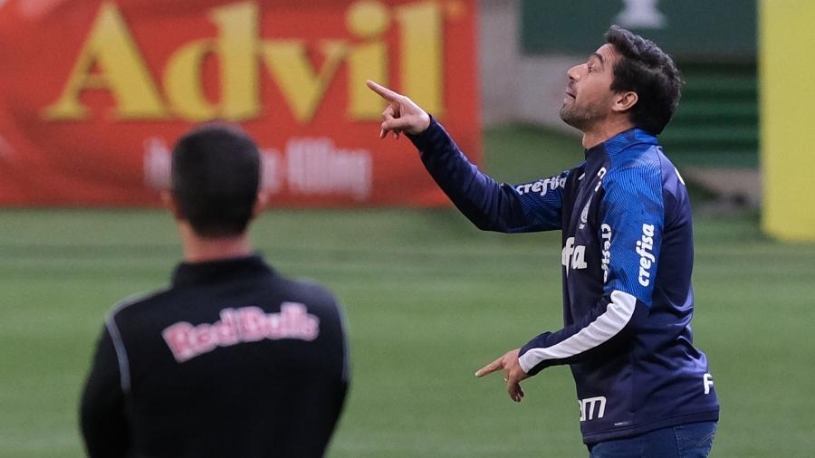 Técnico Abel Ferreira comanda o Palmeiras em partida contra o Red Bull Bragantino pela Copa do Brasil 2020 - Marcello Zambrana/AGIF