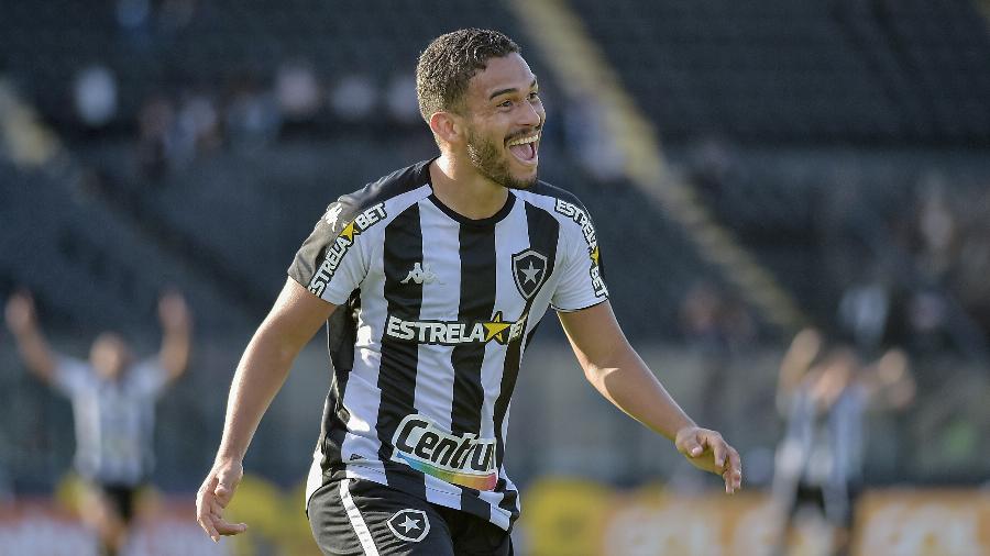 Marco Antonio, do Botafogo, comemora o gol. Partida entre Vasco e Botafogo - ANDRÉ FABIANO/ESTADÃO CONTEÚDO