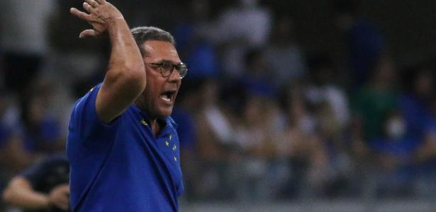 “Shameful for all of us”, says Luxemburgo about Cruzeiro’s game in Bahia – 11/14/2021