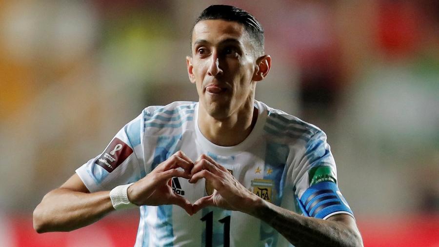 Di María, capitão da Argentina na ausência de Messi, marcou um golaço ainda no 1° tempo da partida - Javier Torres/Reuters