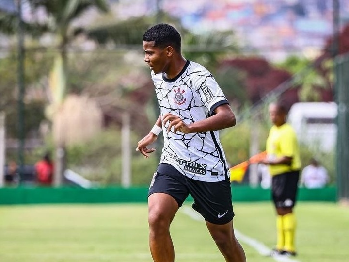 Revelação do Corinthians, Wesley possui alto número de dribles certos no  Brasileiro; veja ranking