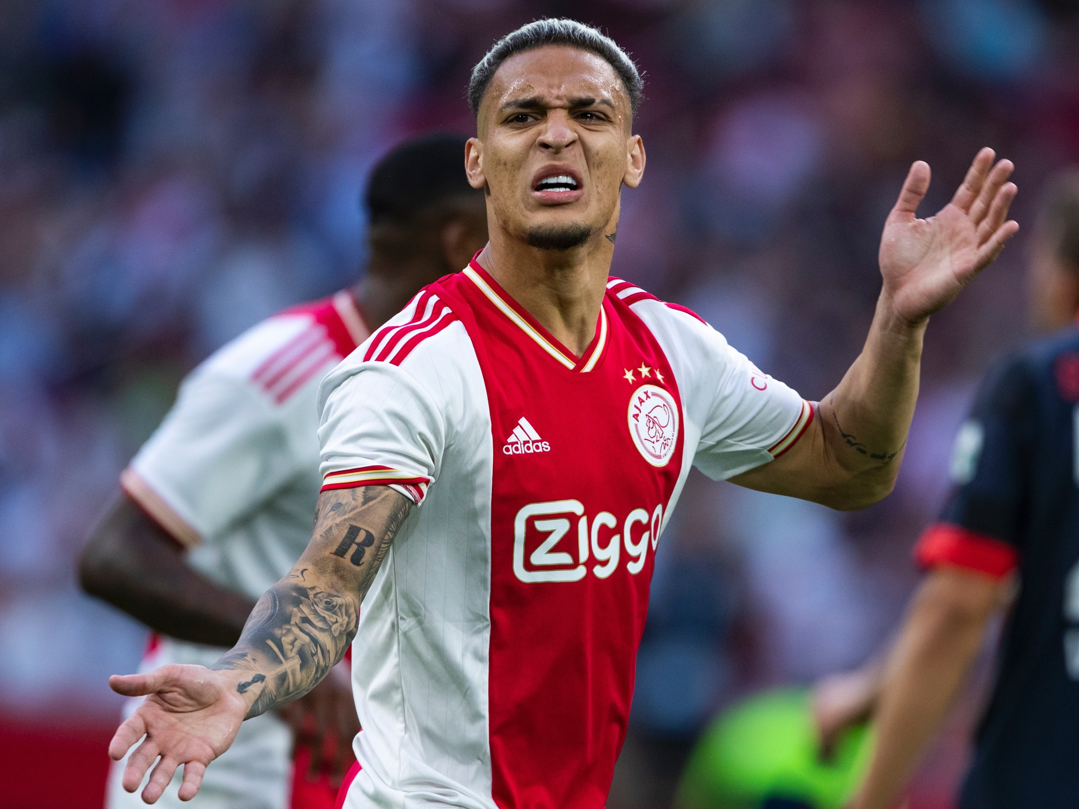 Liga dos Campeões: Antony comanda vitória do Ajax contra o Borussia