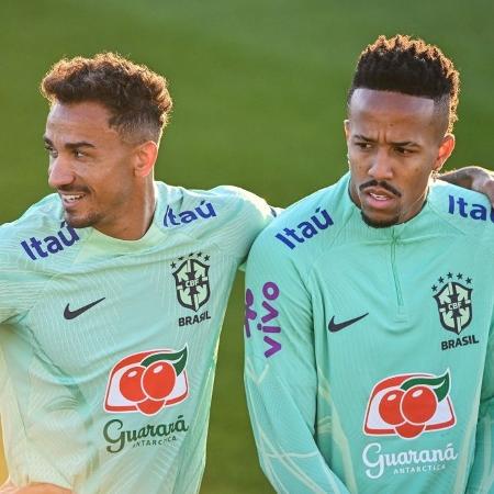 Danilo e Militão durante treino da seleção brasileira para a Copa do Mundo do Qatar - Chris Ricco/Getty