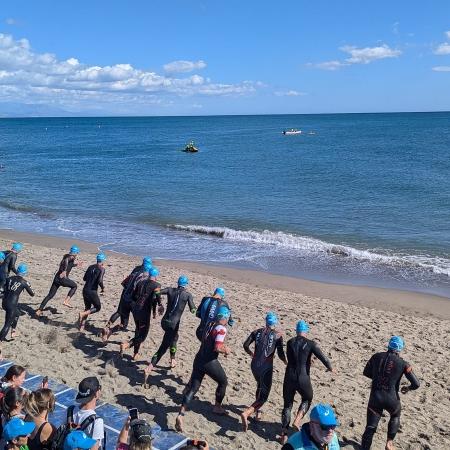 Atletas disputam a etapa de Torremolinos do Mundial de Triatlo - Divulgação/World Triathlon