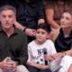 Menino que foi hostilizado na Arena Corinthians ganha apoio de Hugo Souza