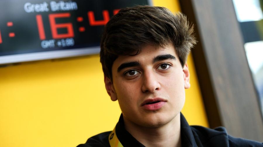 Caio Collet é piloto da academia da Renault  - Renault F1/Divulgação