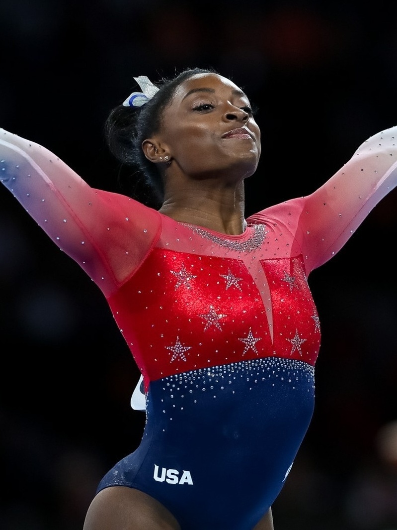 Mundial de Ginástica Artística: Simone Biles resgata padrão de