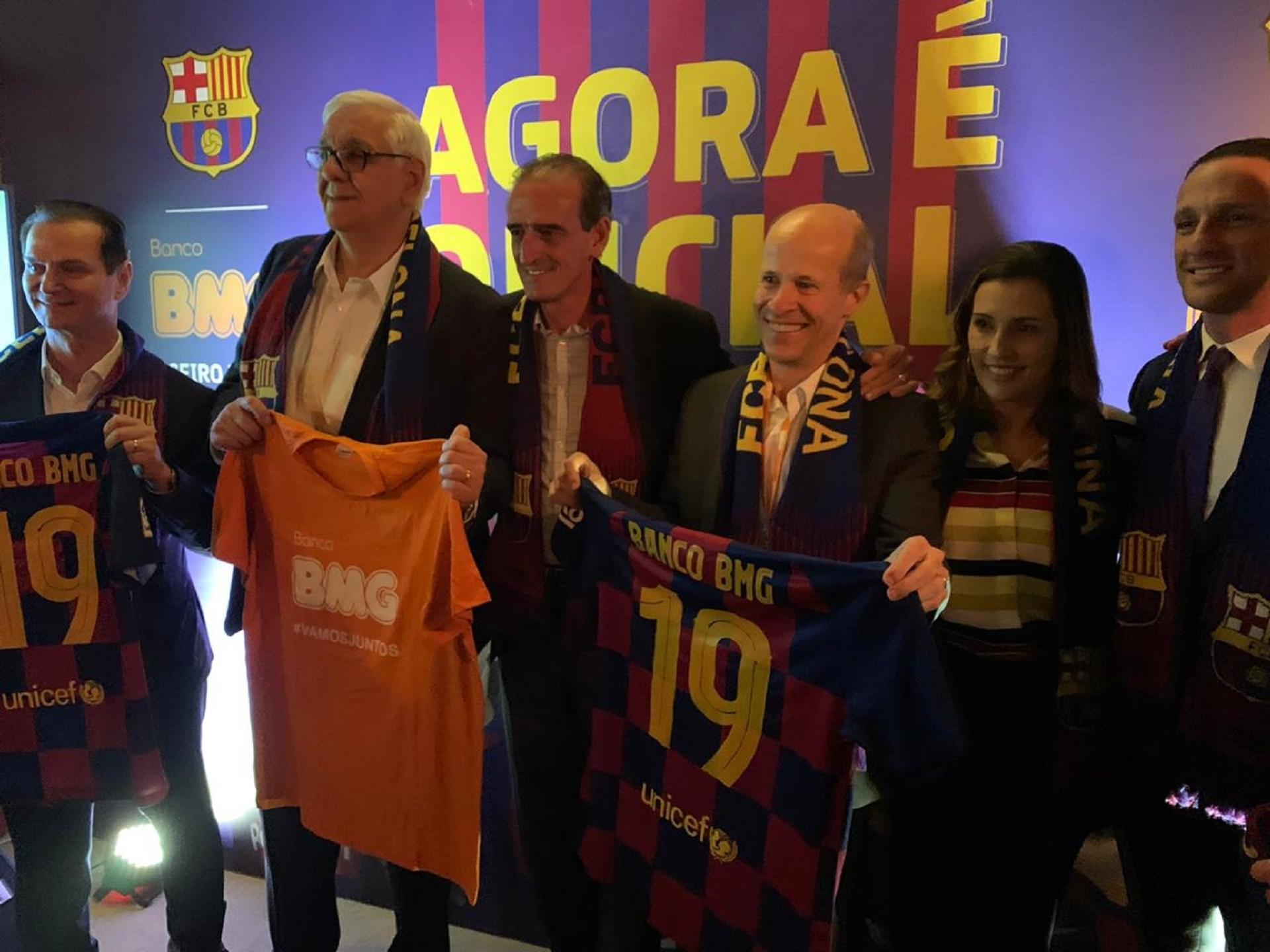 Por conta de patrocínio, Barcelona pode vir ao Brasil e realizar amistoso contra o Corinthians; entenda