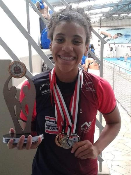 Mariana Franklin Ferreira Silva, nadadora de 14 anos que morreu em decorrência da covid-19 - Arquivo Pessoal