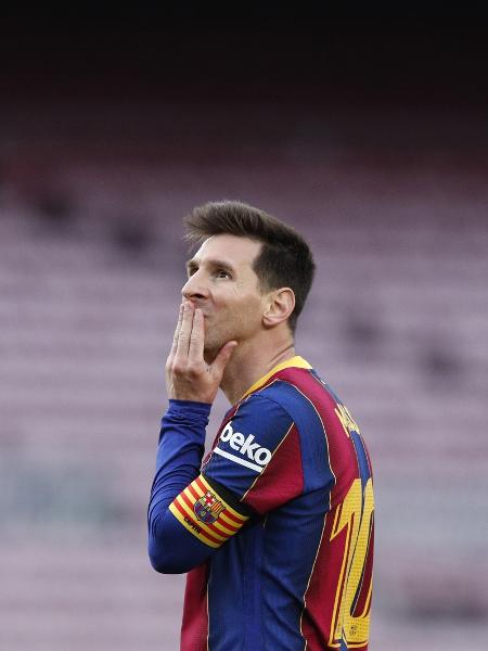 Messi lamenta durante partida na sua última temporada pelo Barcelona. - REUTERS/Albert Gea