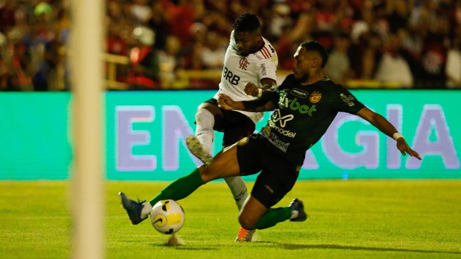 Marinho, do Flamengo, durante duelo com o Altos, pela Copa do Brasil - Gilvan de Souza / Flamengo