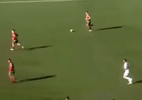 Veterano da Portuguesa vê goleiro adiantado e faz golaço no ABC; assista - Reprodução/Twitter