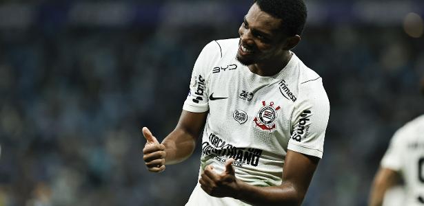 Cover image for Corinthians vence Grêmio de virada por 3 a 1 pelo Brasileirão