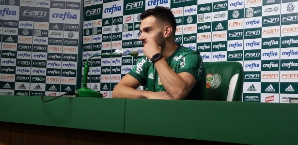 Bruno Henrique afasta passado corintiano e já quer estrear no domingo 1
