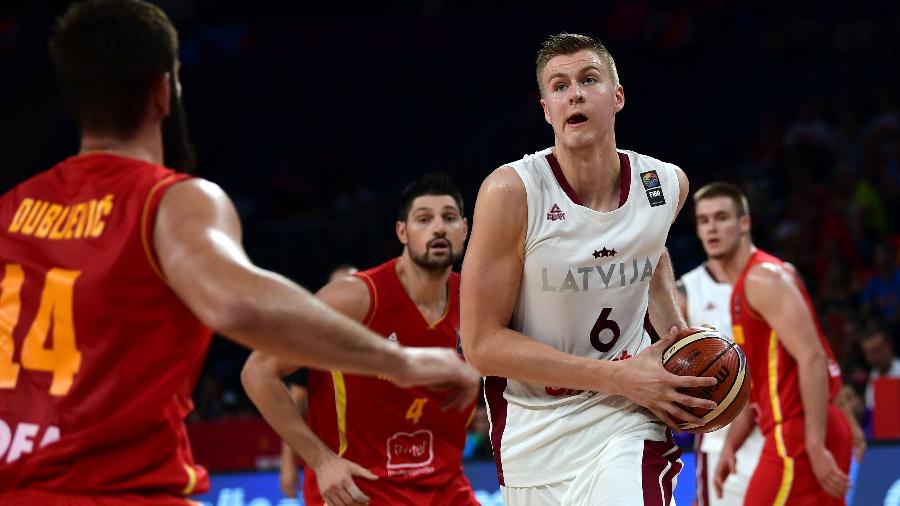 Kristaps Porzingis, estrela da Letônia no Eurobasket - Ozan Kose/AFP