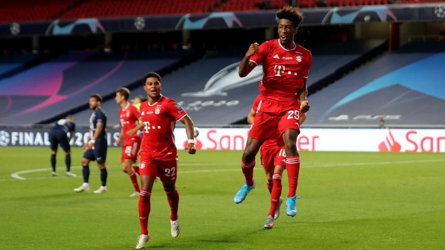 Coman comemora seu gol, que deu o título europeu ao Bayern de Munique - Pool/Getty Images