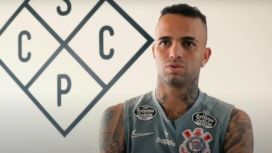 Luan, meia-atacante do Corinthians, deu entrevista à TV oficial do clube - Reprodução/YouTube