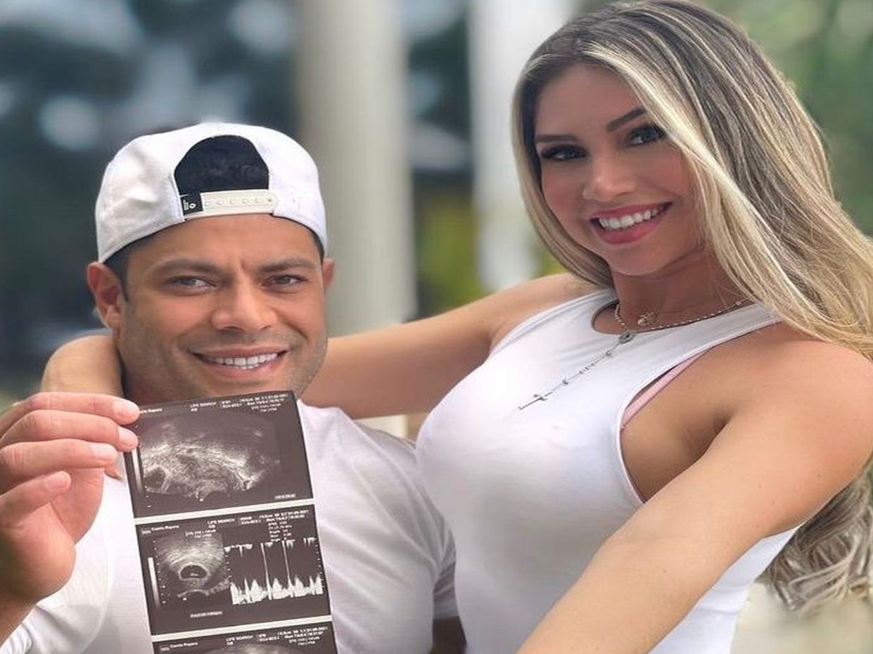 Hulk anuncia gravidez da esposa camila e será pai pela quarta vez foto foto