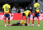 Palmeiras: Richard Ríos deixa jogo da Colômbia de maca após sentir joelho - JUAN MABROMATA / AFP