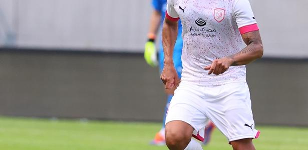 Corinthians tenta contratar Lucas Veríssimo, mas jogador prefere ficar no Al-Duhail