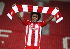 Ex-Corinthians, Willian é anunciado pelo Olympiacos, da Grécia - Divulgação/OlympiacosFC