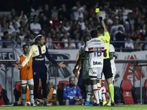 Após 29 rodadas, São Paulo é o time mais indisciplinado do Campeonato Brasileiro